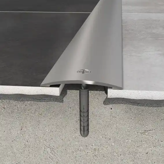 Barre de seuil 30 x 3.12 mm | profilé en aluminium argenté percé