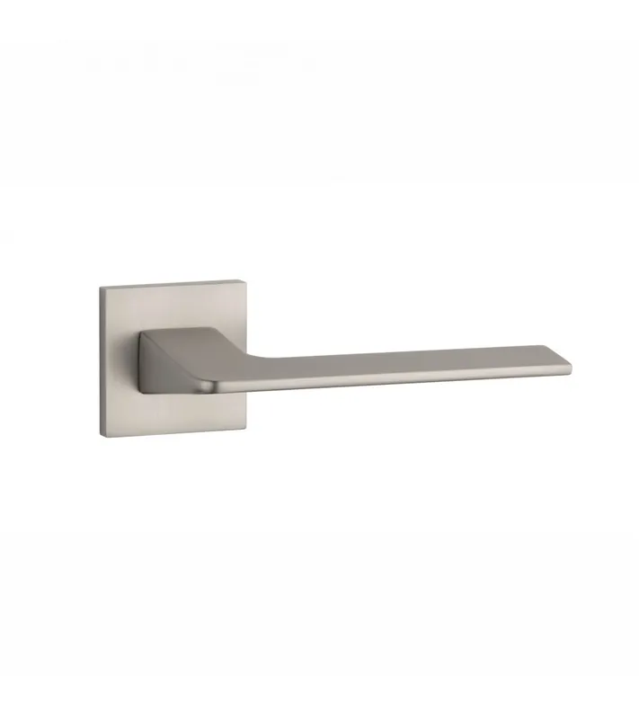 Poignée de porte en aluminium OMA
