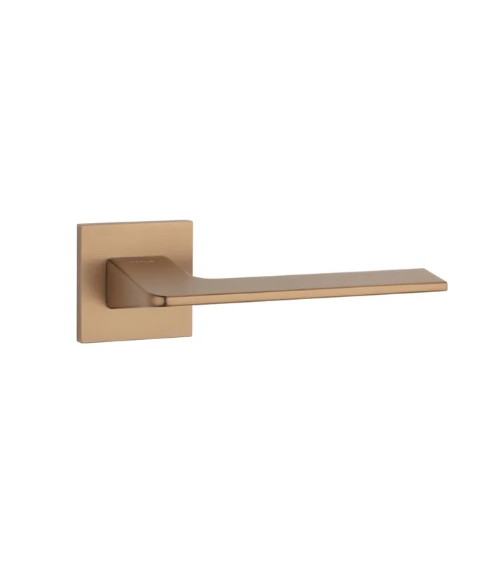 Poignée de porte marron clair OMA