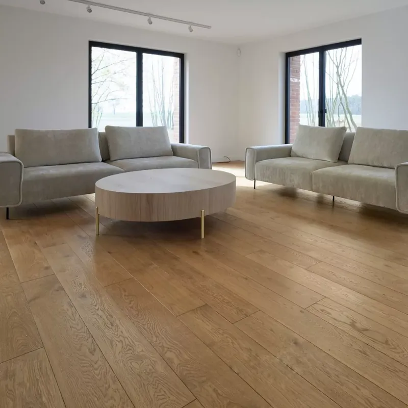Parquet chêne Massif - Lame droite - brut ou teinté (vernis ou huilé)